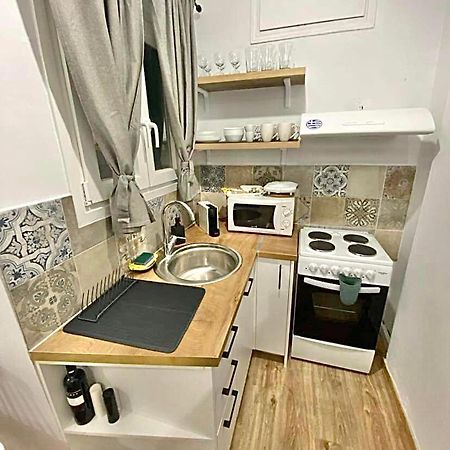 Comfortable Apartment In The City Center أثينا المظهر الخارجي الصورة