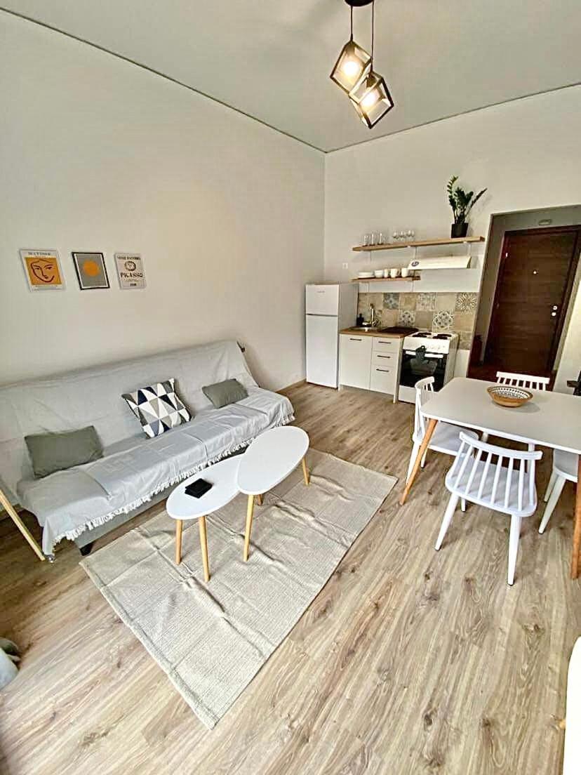 Comfortable Apartment In The City Center أثينا المظهر الخارجي الصورة